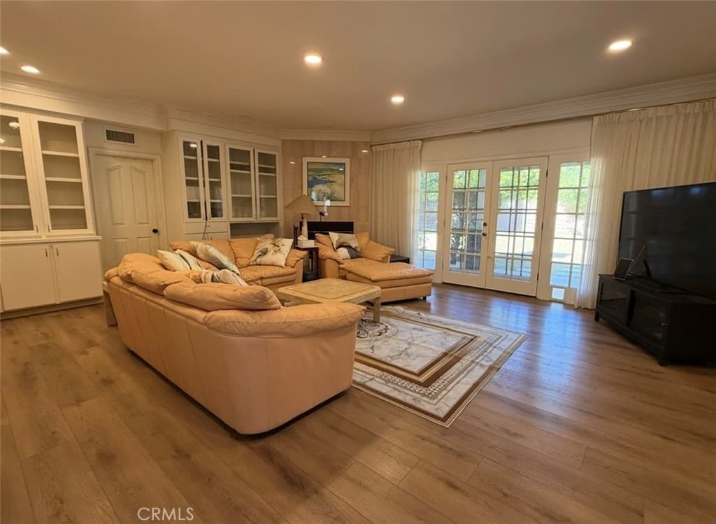 Home at 1419 Holly Avenue, Arcadia — photo 3 of 9