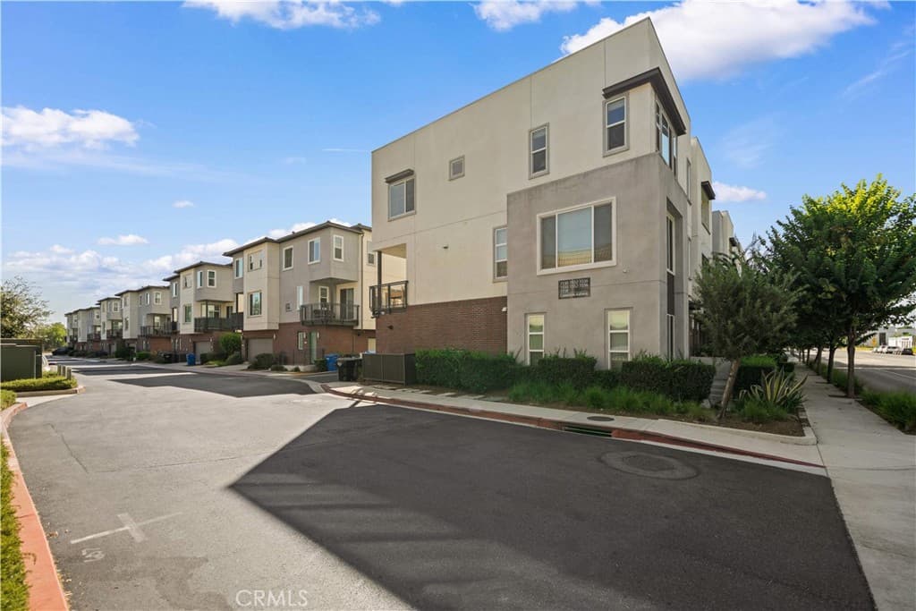 Condo at 1530 W Cameron, West Covina — photo 7 of 12