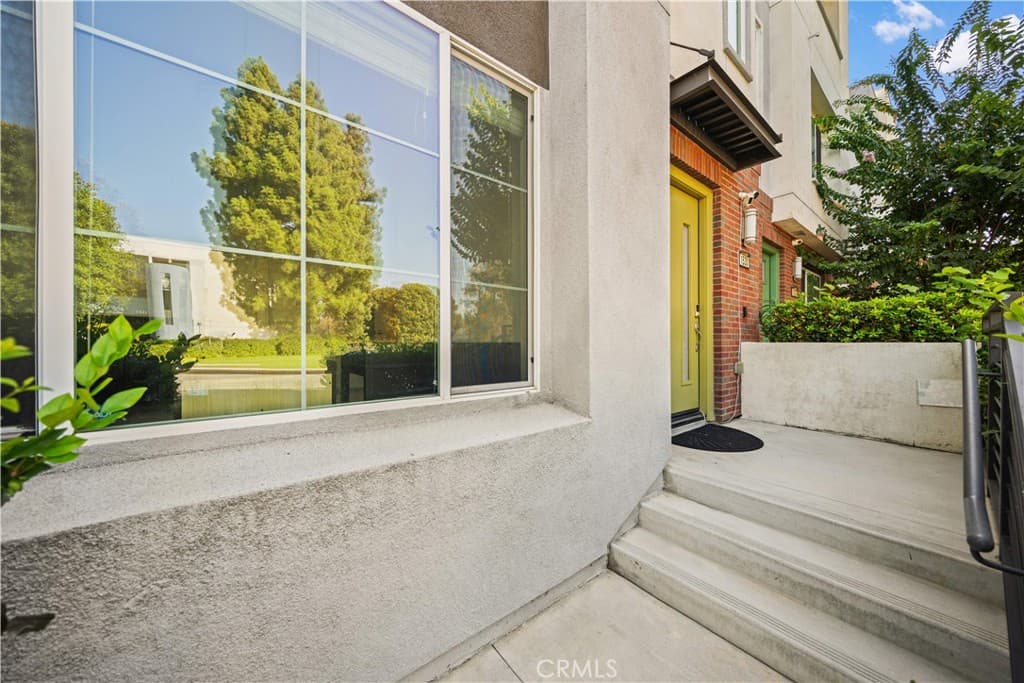 Condo at 1530 W Cameron, West Covina — photo 8 of 12