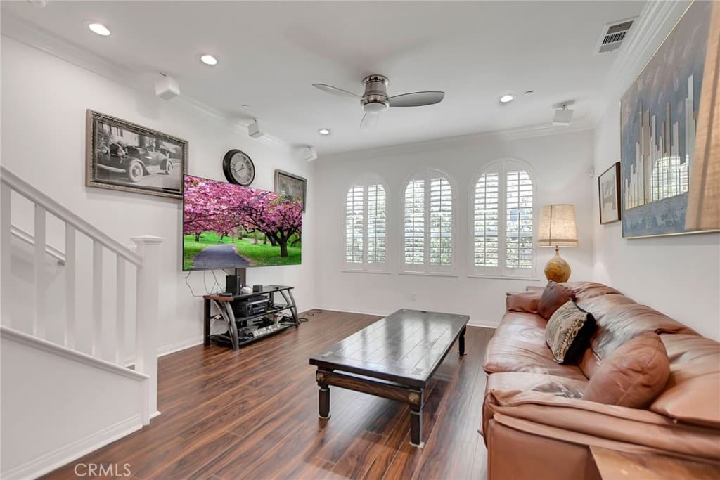 Condo at 908 N Botanica Lane B, Azusa — photo 8 of 12