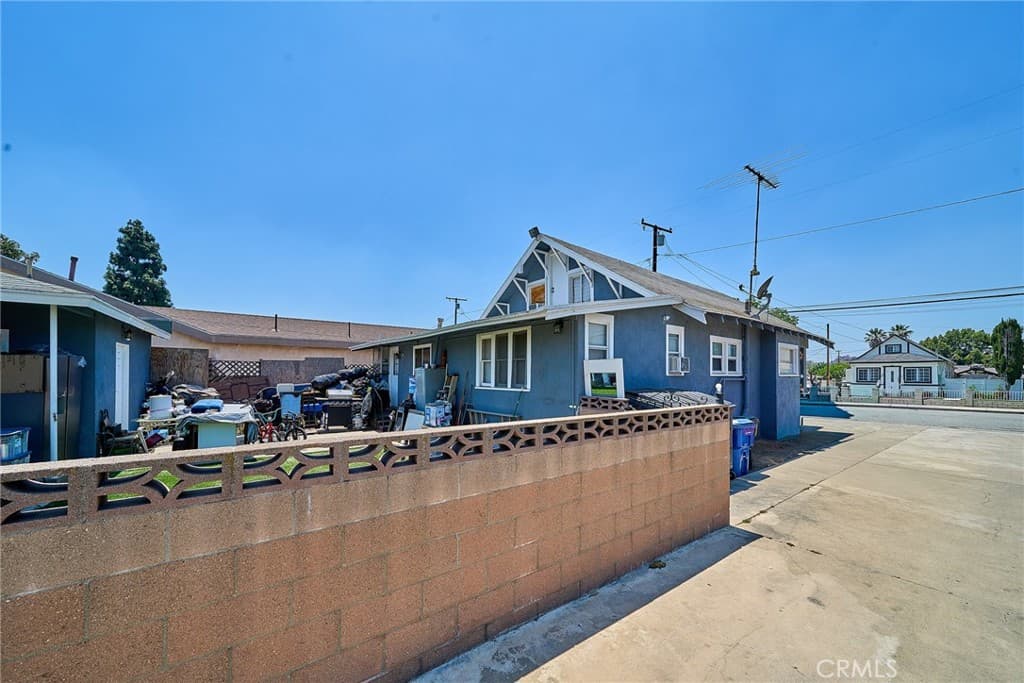 Commercial at 610 Fillmore, Pomona — photo 6 of 12