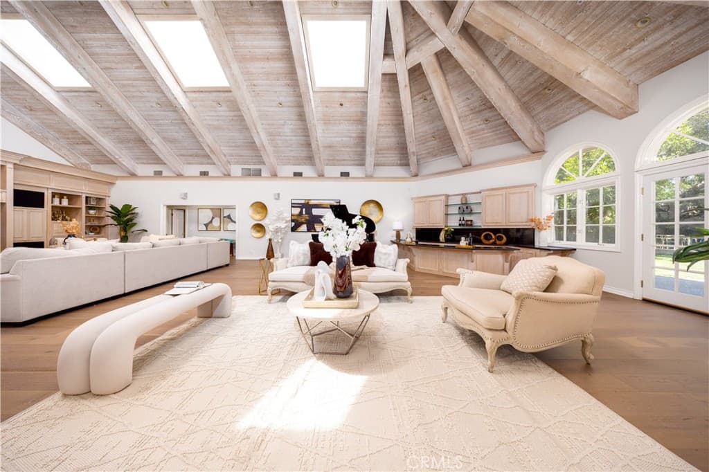 Home at 1531 Rodeo Road, Arcadia — photo 10 of 12