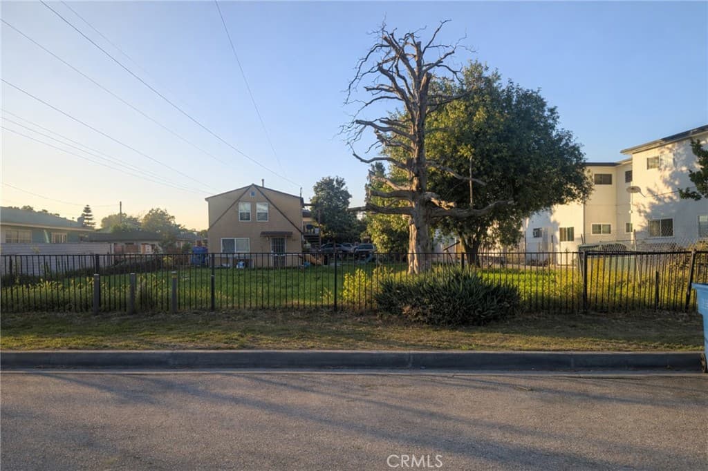 Multi-Family at 2915 Allgeyer, El Monte — photo 6 of 12