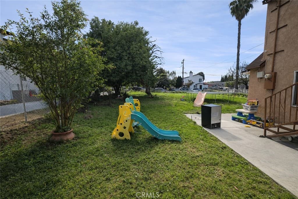 Multi-Family at 2915 Allgeyer, El Monte — photo 8 of 12