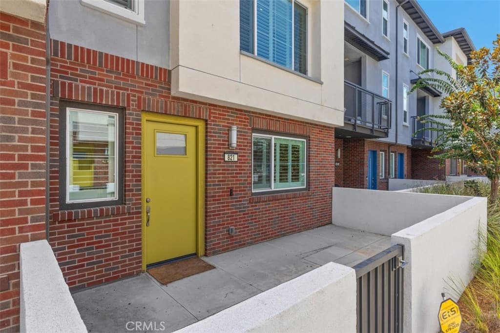 Condo at 821 Hudson, West Covina — photo 4 of 12