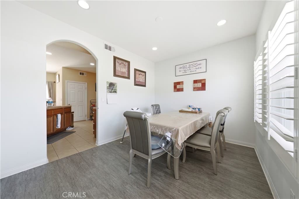 Home at 658 E. Phillips Boulevard, Pomona — photo 9 of 12