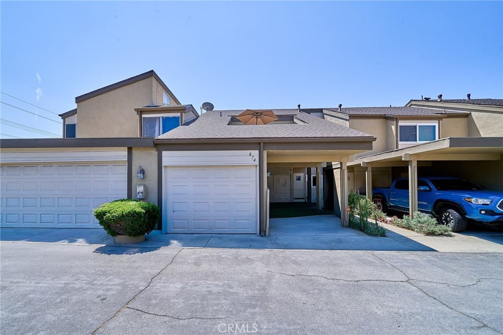 Townhouse at 874 Northwood, Pomona — photo 1 of 12