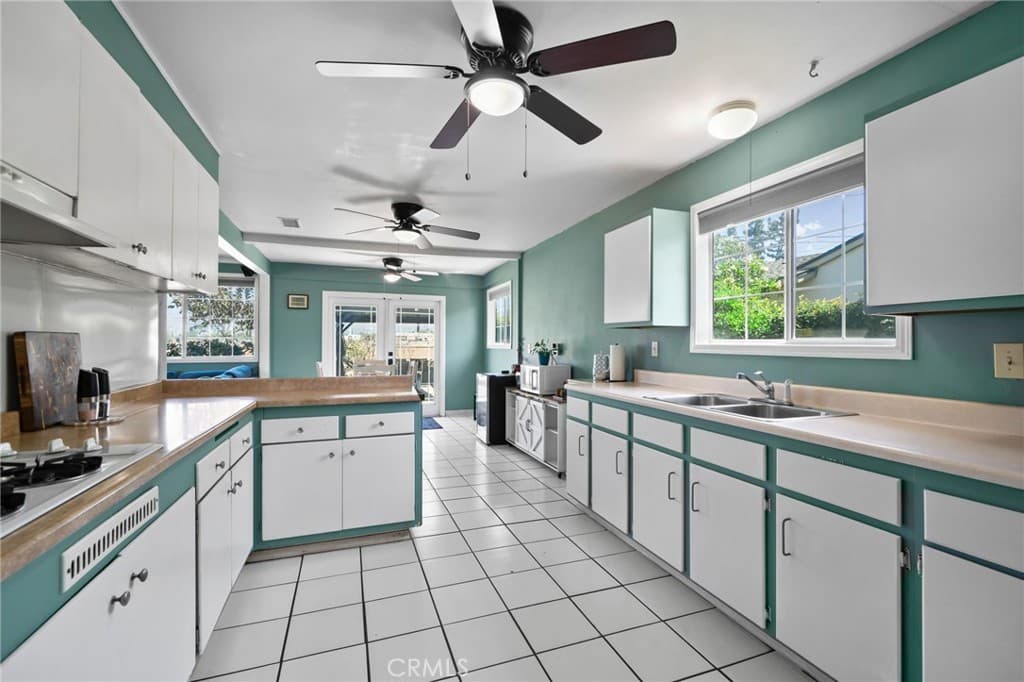 Home at 435 E Nubia, Covina — photo 11 of 12