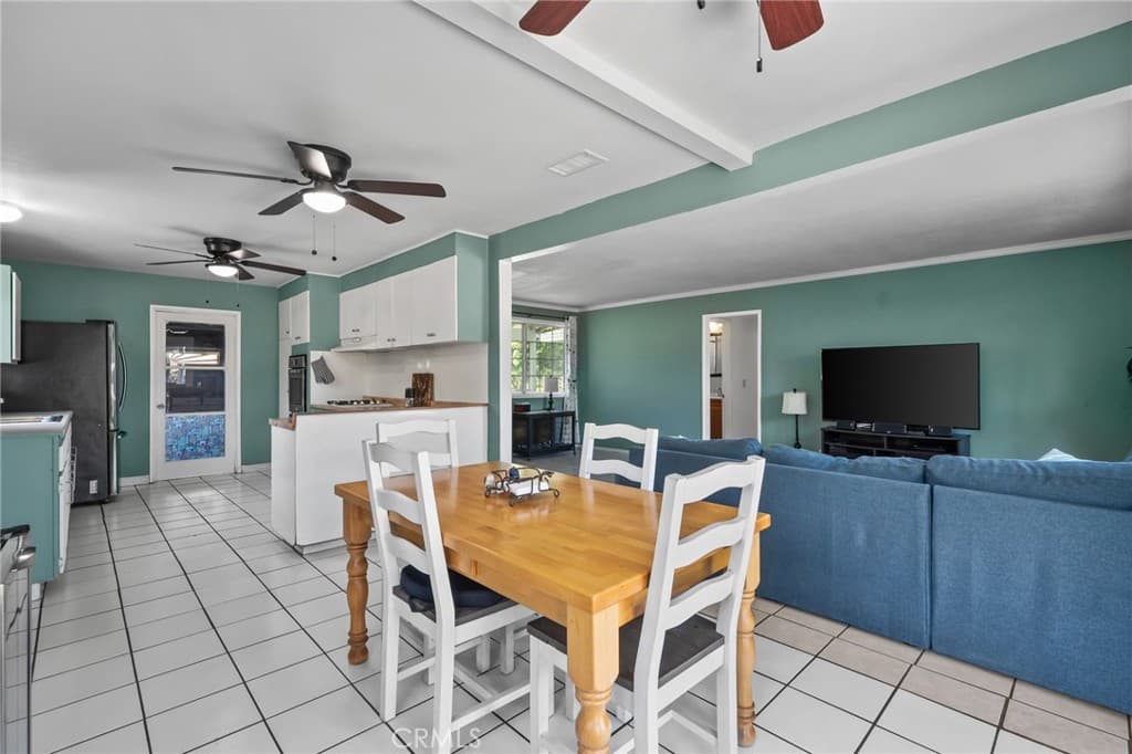 Home at 435 E Nubia, Covina — photo 9 of 12