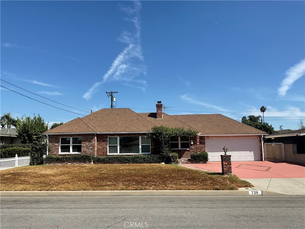 Home at 728 S Glenshaw, West Covina — photo 2 of 12