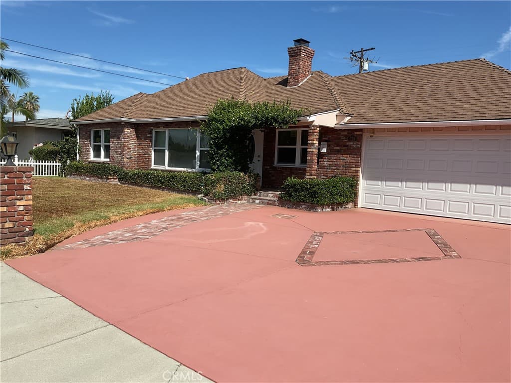 Home at 728 S Glenshaw, West Covina — photo 3 of 12