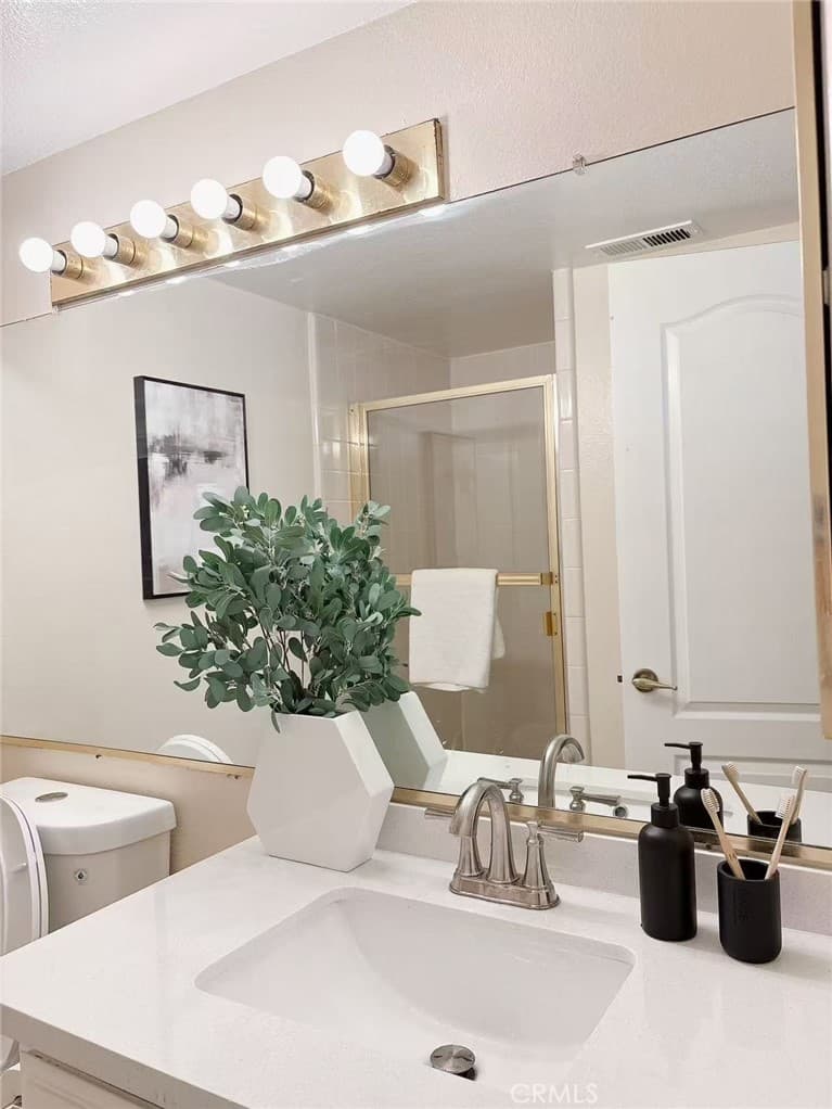 Home at 18020 Quail Cove Way, Rowland Heights — photo 10 of 12