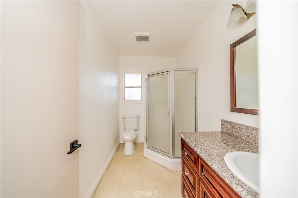 Home at 565 E Benbow Street, Covina — photo 12 of 12