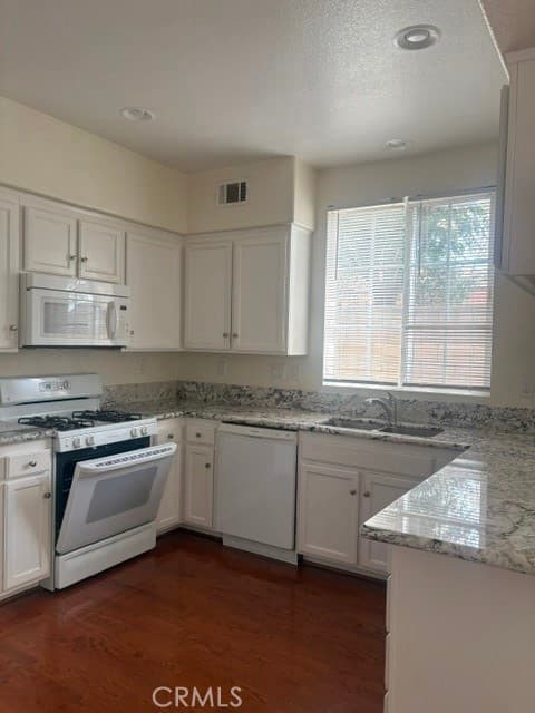 Home at 464 Middlebury Court, Claremont — photo 2 of 12