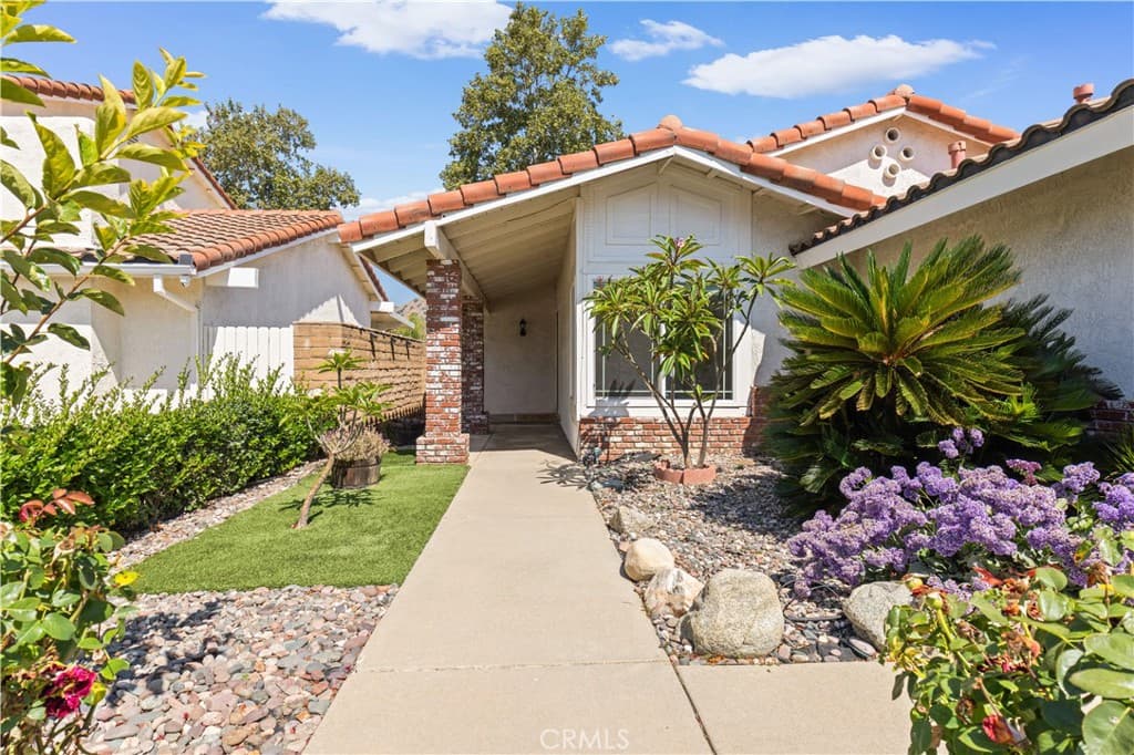 Home at 6265 Birdie, La Verne — photo 2 of 12