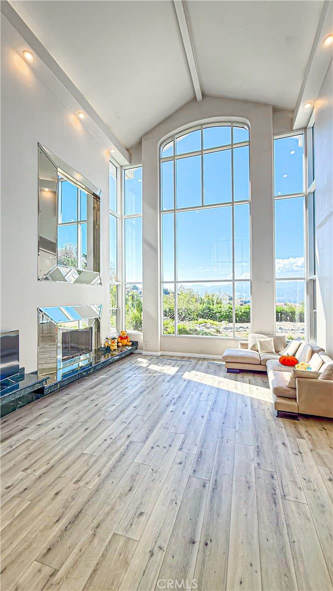 Home at 1527 Calle Cristina, San Dimas — photo 4 of 12