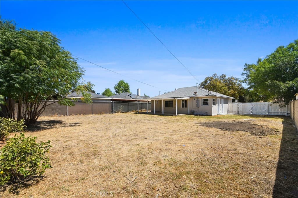 Home at 1647 S Huntington Street, Pomona — photo 12 of 12