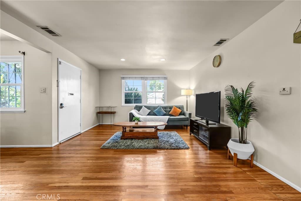 Home at 2656 Doolittle Avenue, Arcadia — photo 3 of 12