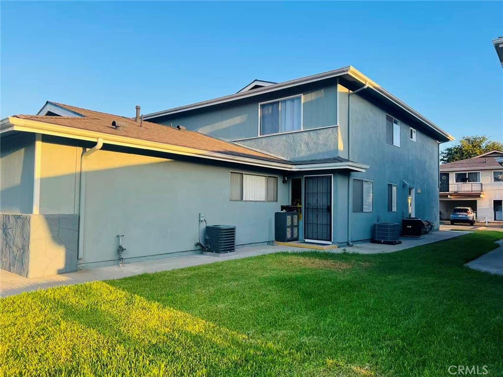 Condo at 18214 Camino Bello 3, Rowland Heights — photo 5 of 7