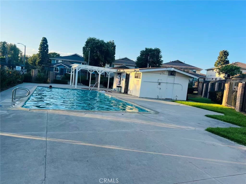 Condo at 18214 Camino Bello 3, Rowland Heights — photo 6 of 7