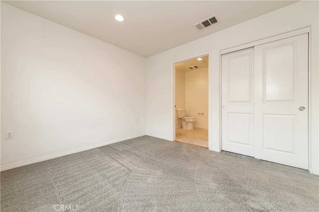 Condo at 11135 Legion 101, El Monte — photo 8 of 12