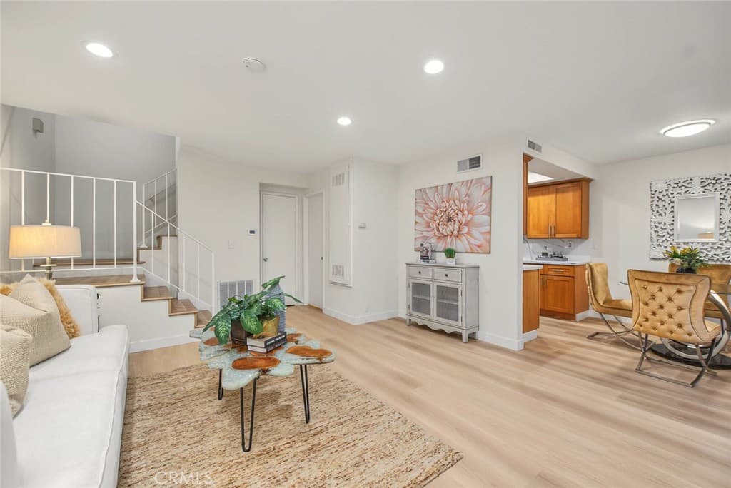 Townhouse at 1476 Forest Glen 12, Hacienda Heights — photo 4 of 12