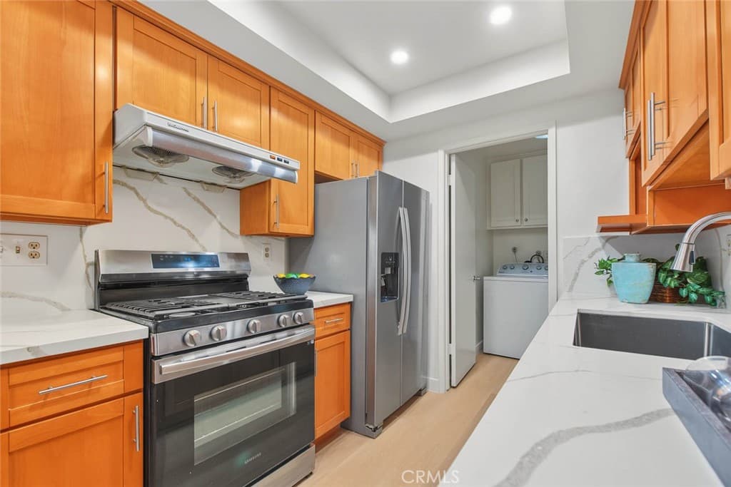 Townhouse at 1476 Forest Glen 12, Hacienda Heights — photo 6 of 12