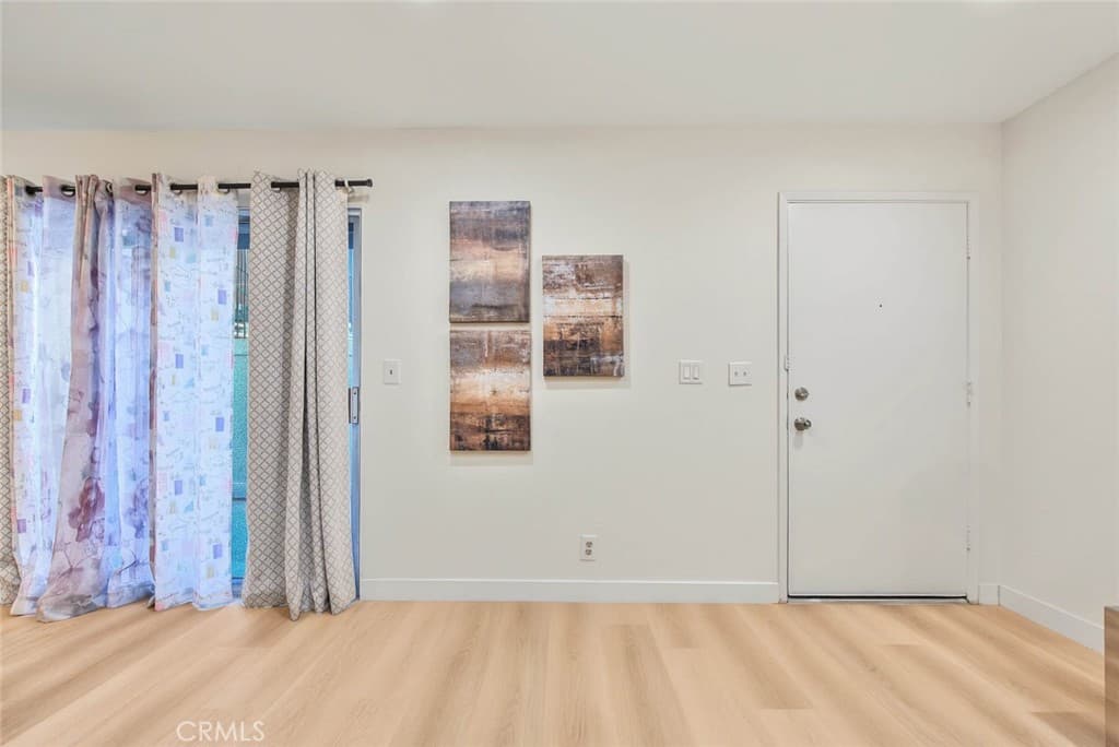 Townhouse at 1476 Forest Glen 12, Hacienda Heights — photo 10 of 12