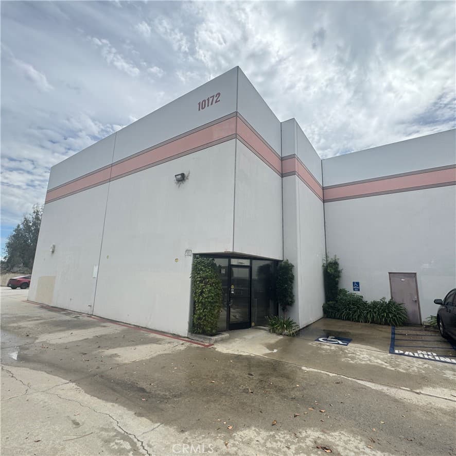 Commercial at 10172 Olney, El Monte — photo 2 of 7