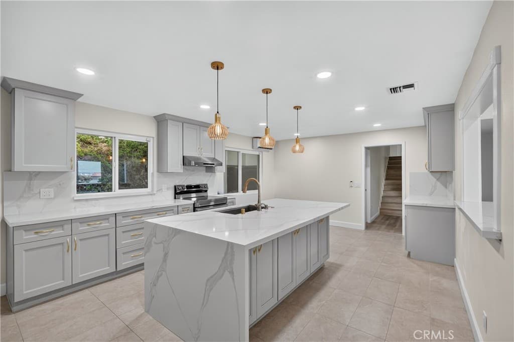 Home at 15332 Shefford Street, Hacienda Heights — photo 11 of 12