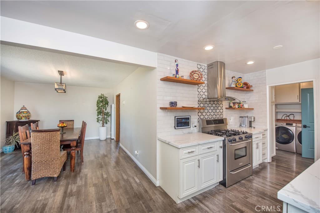 Home at 556 N Billow, San Dimas — photo 12 of 12