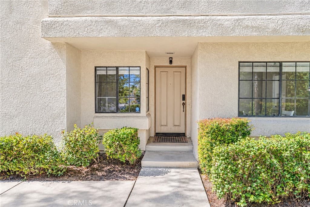 Condo at 22915 Colombard, Diamond Bar — photo 4 of 12