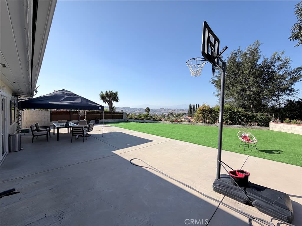 Home at 23929 Sunset Crossing, Diamond Bar — photo 2 of 3