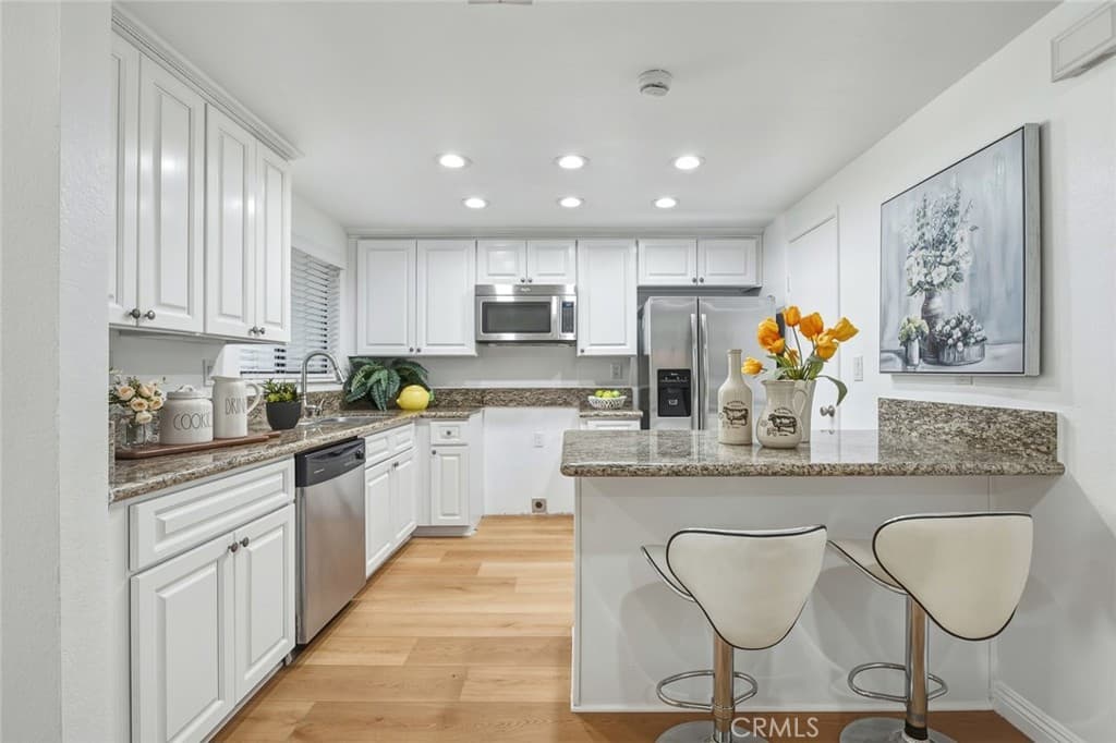 Townhouse at 23001 Paseo De Terrado, Diamond Bar — photo 12 of 12