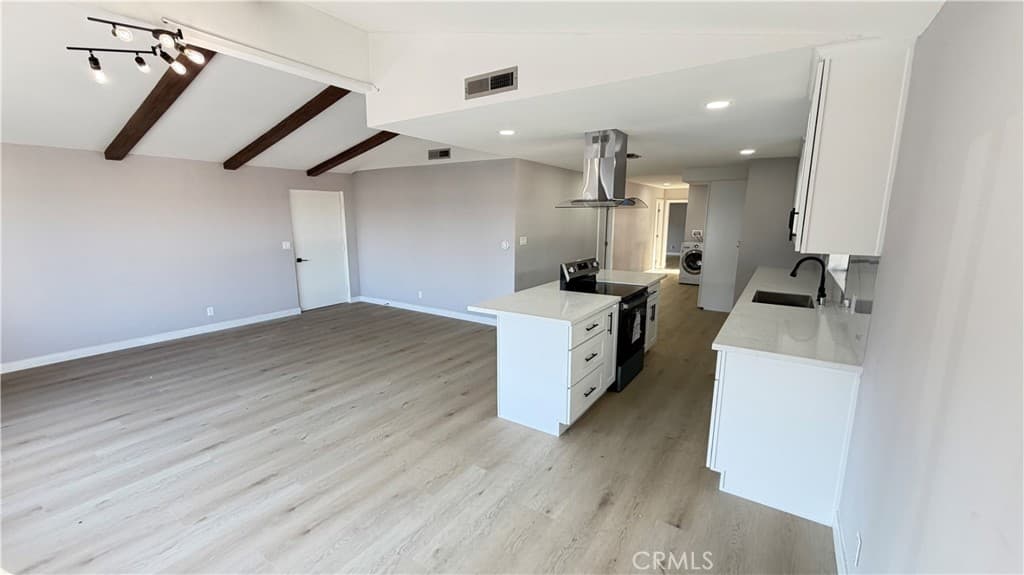 Home at 17350 E Temple Avenue 157, La Puente — photo 9 of 12
