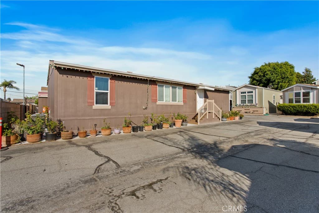 Home at 13972 Francisquito, Baldwin Park — photo 3 of 12