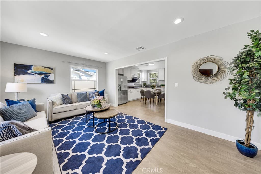Home at 5452 Loma, Temple City — photo 4 of 12