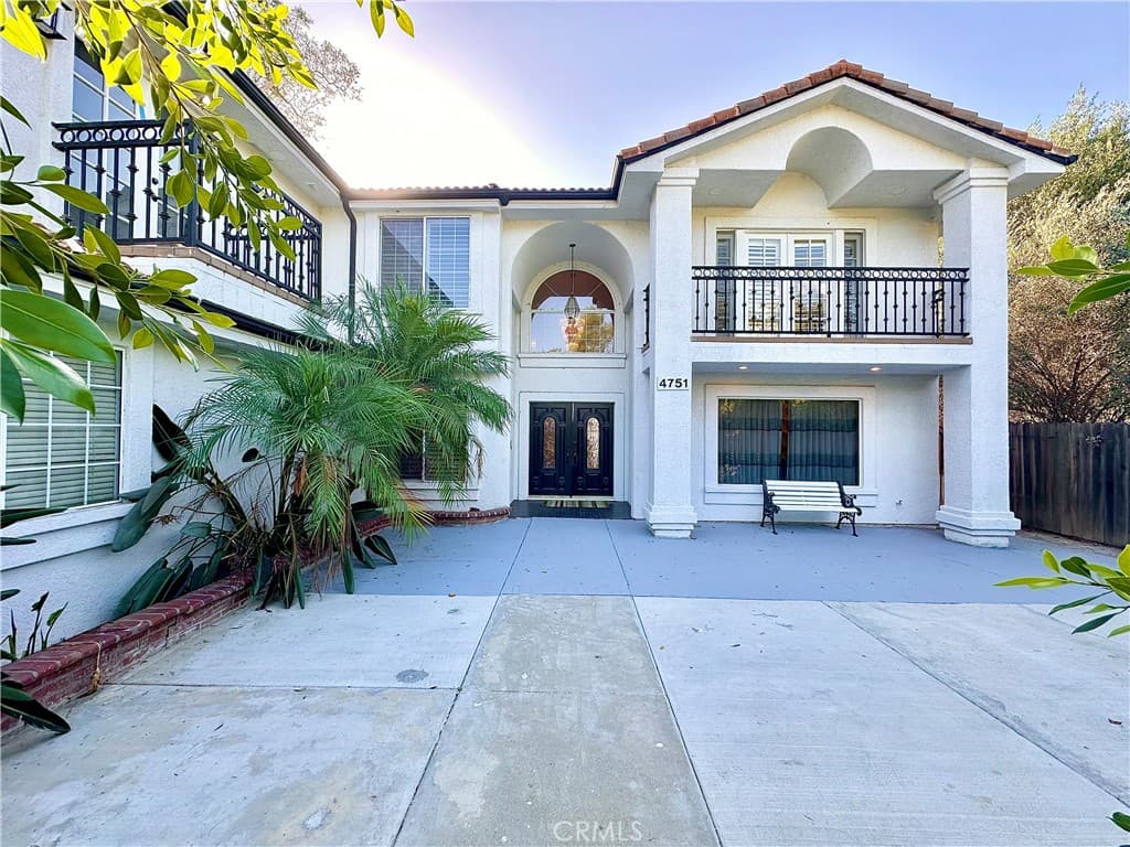 Home at 4751 Glen Ivy Street, La Verne — photo 3 of 12
