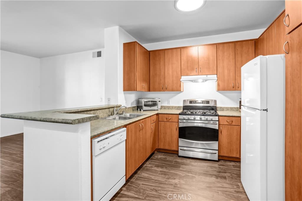 Condo at 825 Francesca Drive 103, Walnut — photo 7 of 12