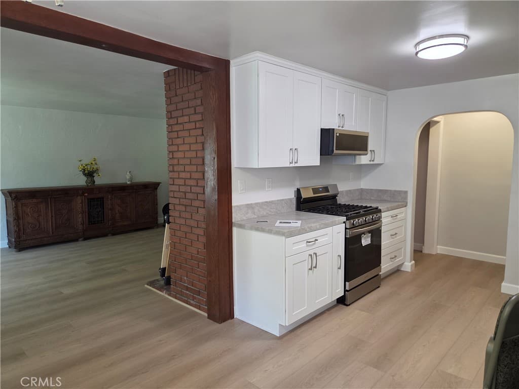 Home at 844 Jarrow Avenue, Hacienda Heights — photo 4 of 10