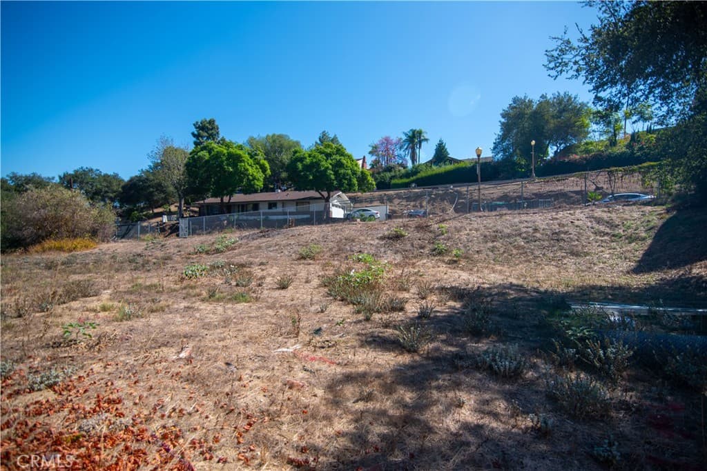 Home at 935 N Hill Road, Pomona — photo 3 of 12