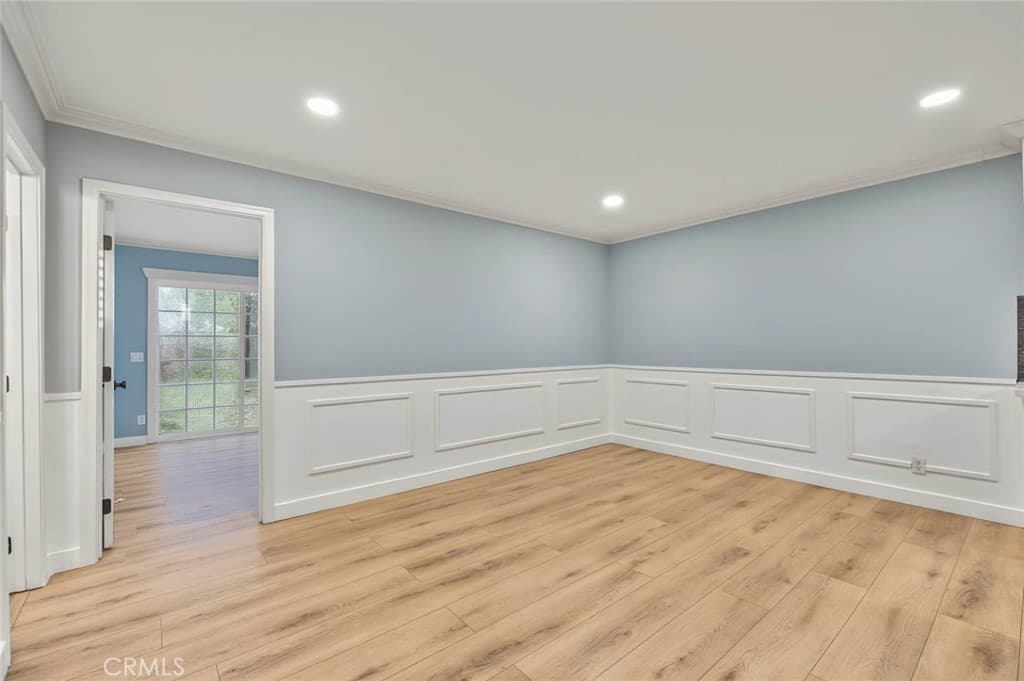 Home at 726 W Franklin, Pomona — photo 11 of 12