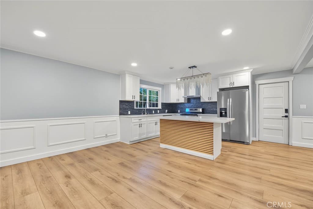 Home at 726 W Franklin, Pomona — photo 12 of 12