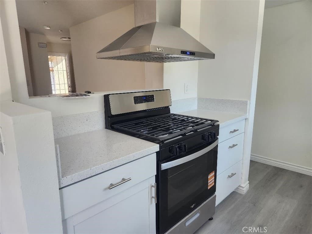 Townhouse at 1573 S Reservoir, Pomona — photo 6 of 12