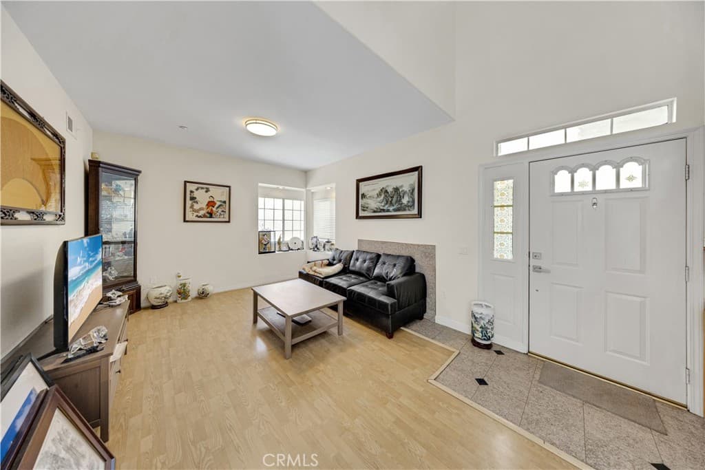 Home at 11139 Elliott, South El Monte — photo 3 of 12