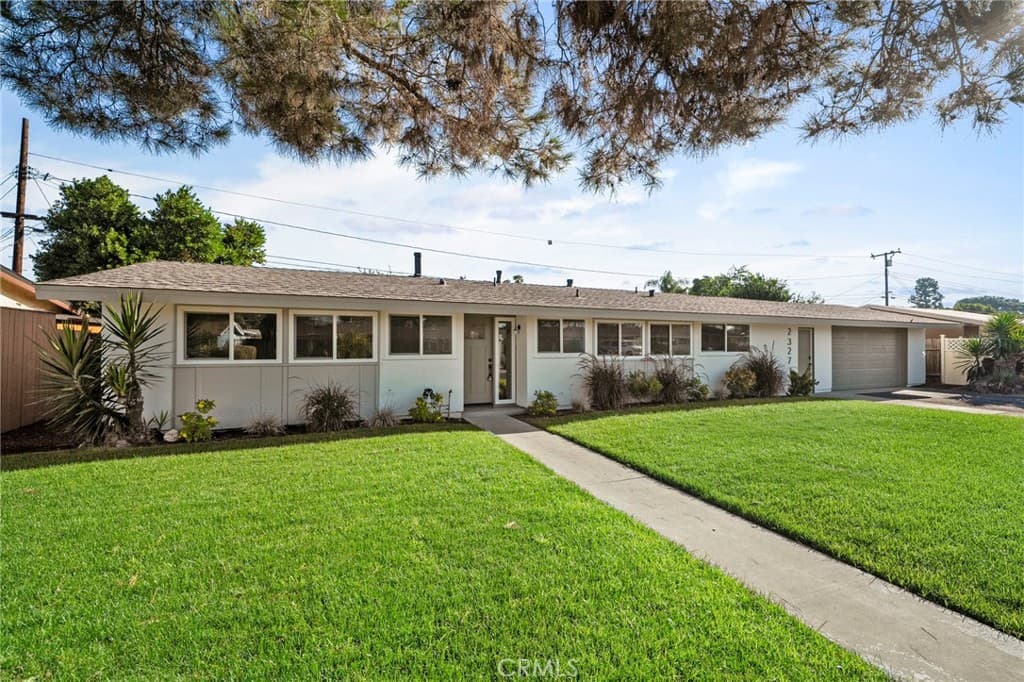 Home at 2327 W Sherway Street, West Covina — photo 3 of 12