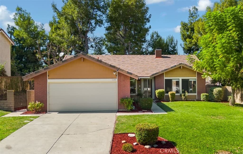 Home at 1123 Cleghorn, Diamond Bar — photo 1 of 12