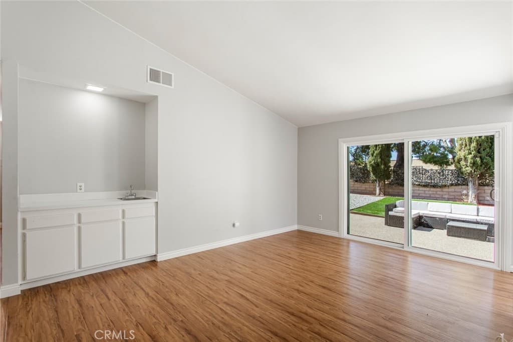 Home at 1123 Cleghorn, Diamond Bar — photo 10 of 12