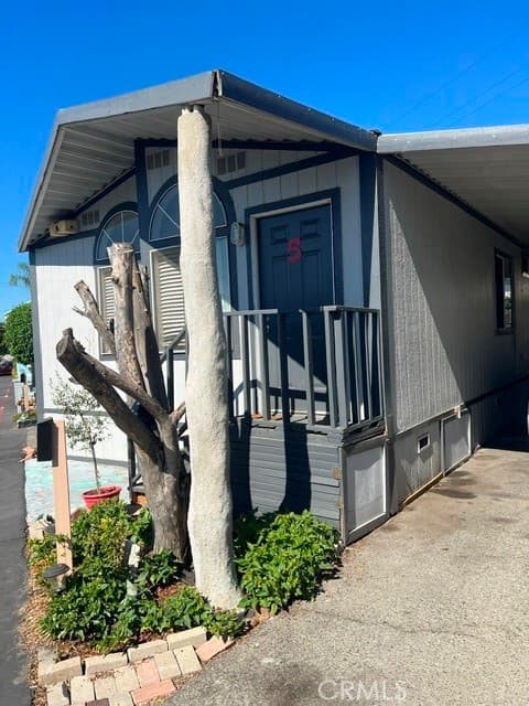 Home at 830 S AZUSA 5, Azusa — photo 4 of 8