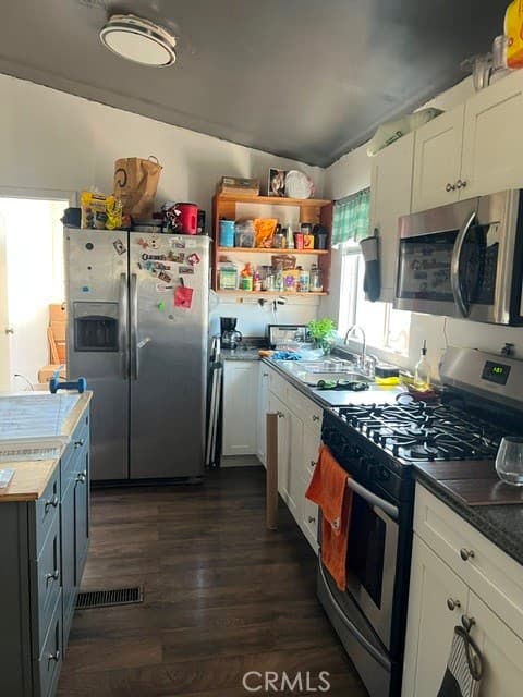 Home at 830 S AZUSA 5, Azusa — photo 7 of 8